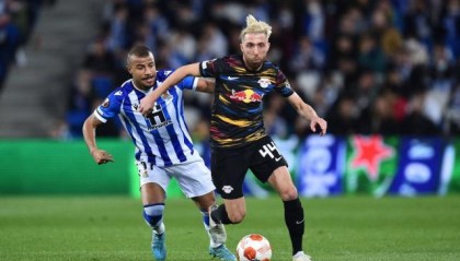 西甲欧联综述：巴萨塞维贝蒂斯晋级，皇社完败出局