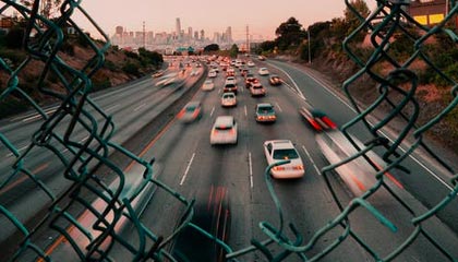 开云官网-前裁判谈尤文进球被吹：库普梅纳斯虽越位，但并没有干扰门将视线