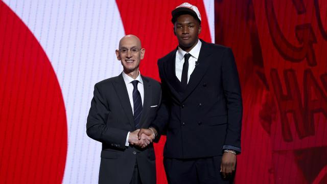 1758556789671076517.jpg derik-queen.jpg